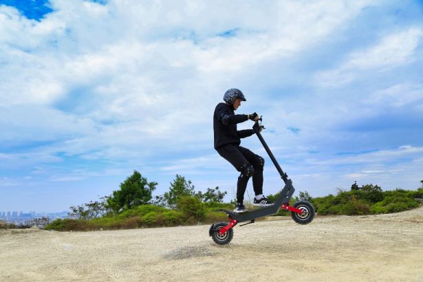 SHOK Graviton 2.0 - Kick Scooter, Offroad, 48V, Dual 500W, 18.2Ah